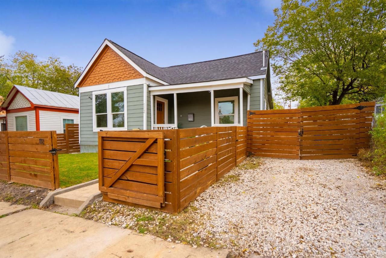 Modern 3 Bed, 2 Bath Home Minutes To Downtown & Alamodome San Antonio Extérieur photo
