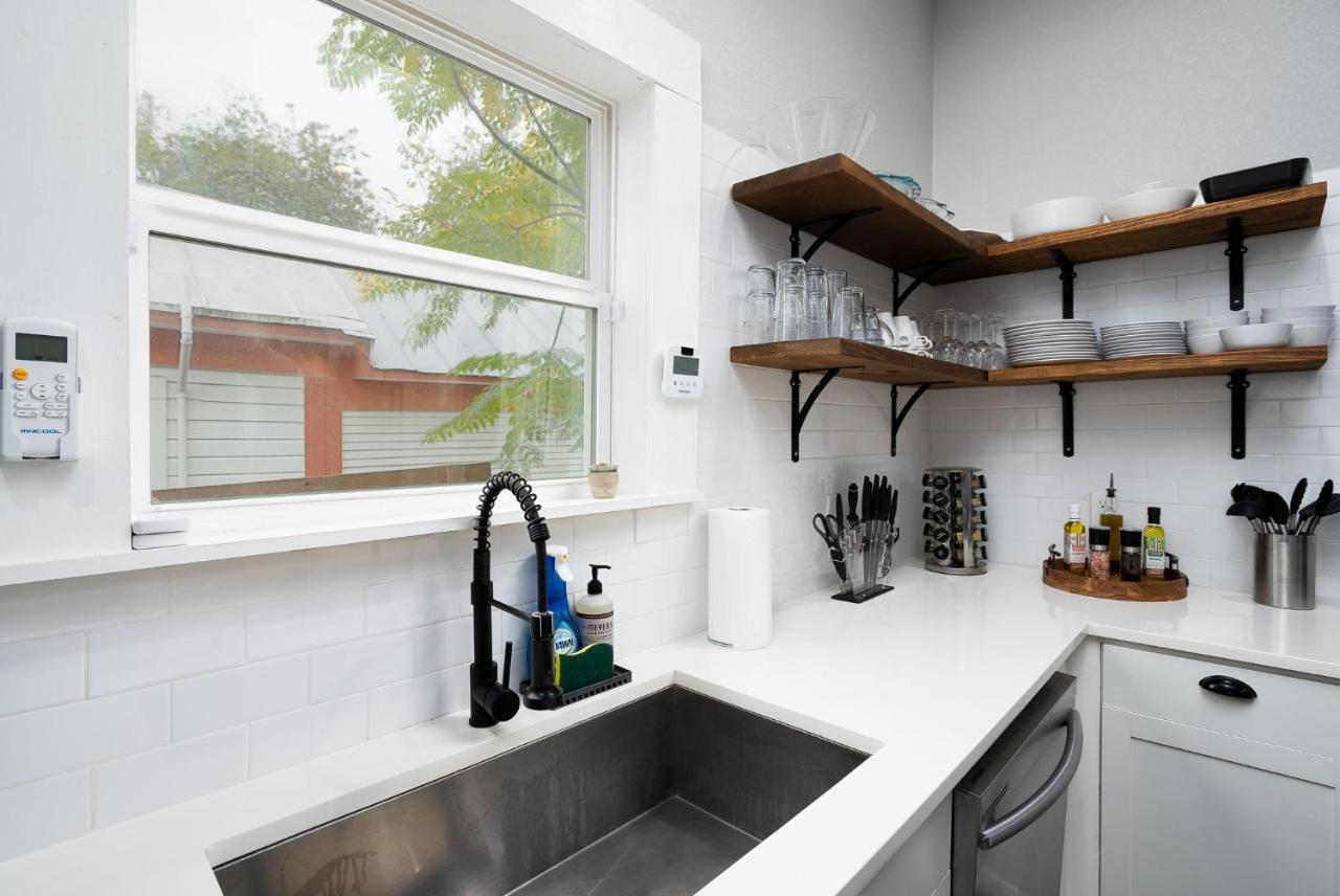 Modern 3 Bed, 2 Bath Home Minutes To Downtown & Alamodome San Antonio Extérieur photo