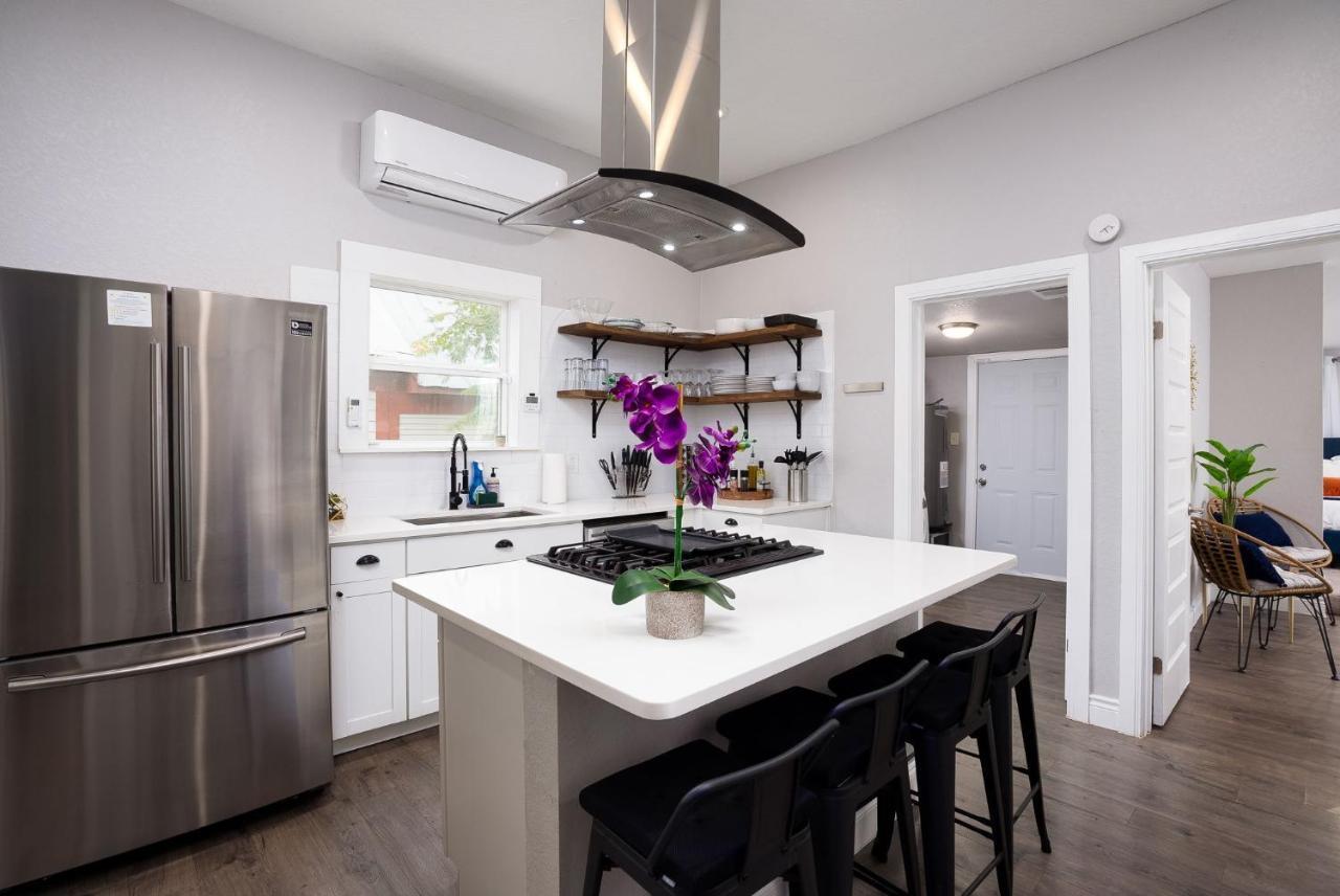 Modern 3 Bed, 2 Bath Home Minutes To Downtown & Alamodome San Antonio Extérieur photo
